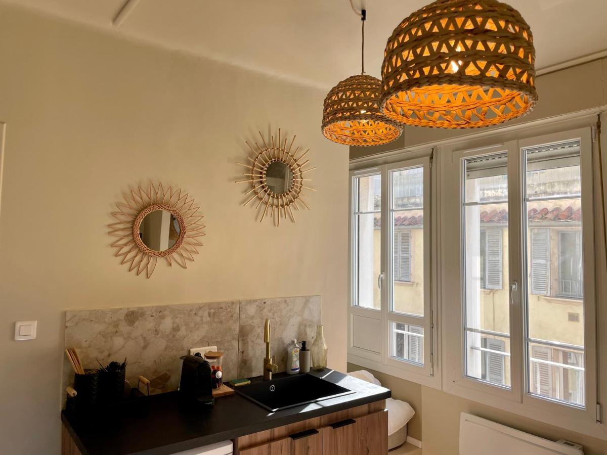 « Sahara » Deco Desert, Coeur De Ville De Toulon Kültér fotó